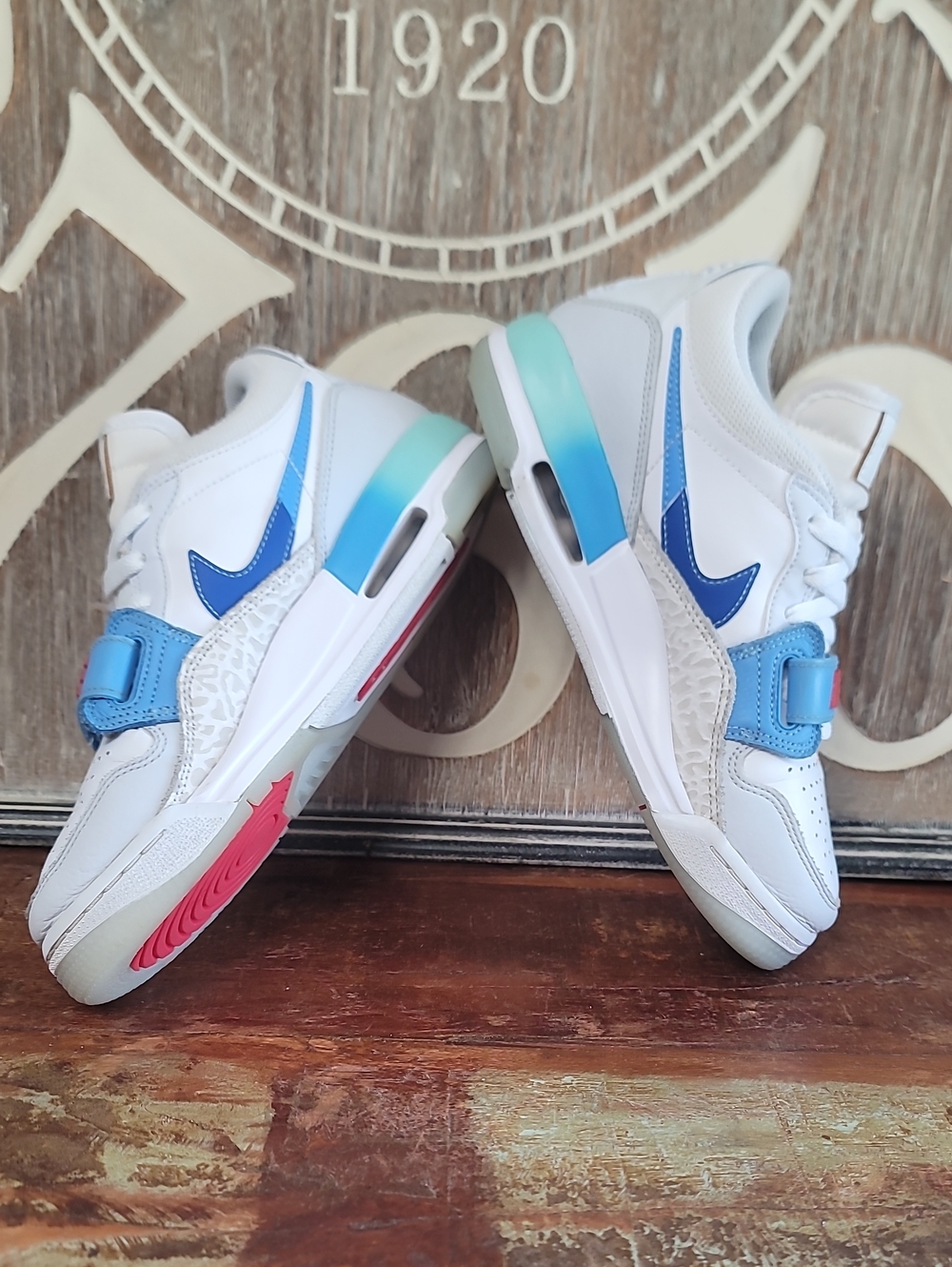 Nike Air Jordan Legacy 312 Low 'Emerald Rise' Wmns 7 Good Condition